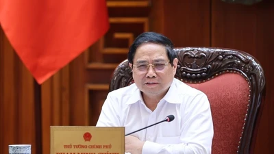 Chính phủ quyết định giảm loạt thuế đối với xăng, dầu