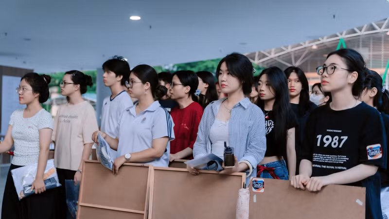 Cập nhật quy định dụng cụ thi tại đại học Kiến trúc Hà Nội 2026