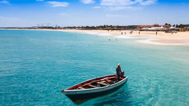Cú hích du lịch của Cape Verde sau kỳ tích tại World Cup