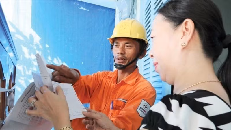 Thói quen sử dụng điện thay đổi để thích nghi với khung giờ mới trong mùa hè