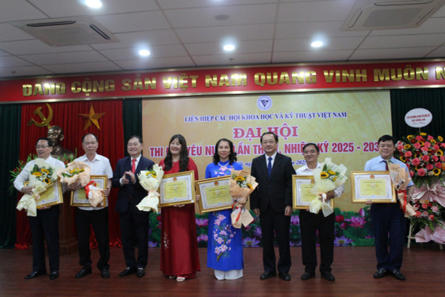 Đại hội thi đua yêu nước lần thứ V khẳng định bước phát triển mới