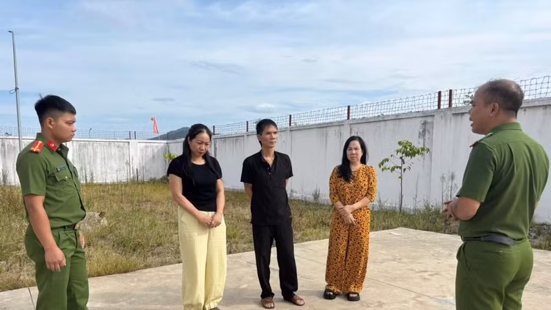 Bóc gỡ đường dây chuyên cho vay lãi nặng ở Hà Tĩnh