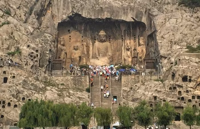 Choáng ngợp mười vạn tượng Phật Long Môn lưu giữ tinh hoa nghệ thuật