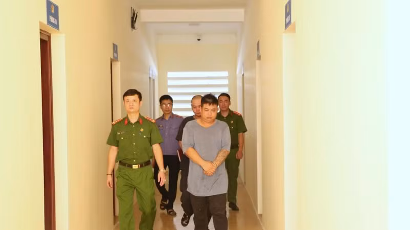 Bắt nóng 2 đối tượng giả danh phóng viên cưỡng đoạt tài sản ở Hà Tĩnh