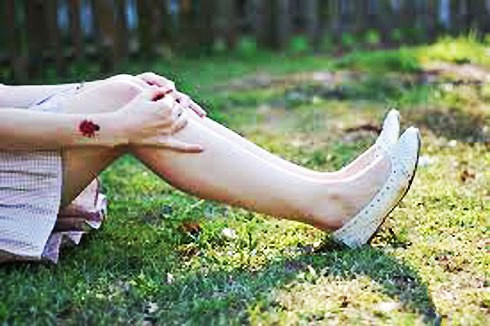 Trị mồ hôi chân quá nhiều. Lấy mướp già đốt thành tro, tản rắc ở trong giày, chân trần không tất đi vào giày liên tục 15 ngày.