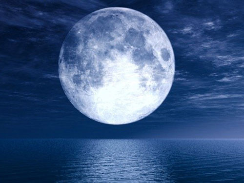  Mặt trăng. Nhiệt độ thấp nhất từng đo được trong hệ mặt trời là ở trên Mặt trăng. Tàu quỹ đạo Trinh sát Mặt trăng của NASA đã đo nhiệt độ thấp đến – 240 độ C trong những miệng hố bị che phủ vĩnh viễn ở gần cực nam mặt trăng.