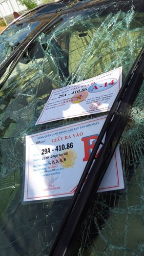 Cú va chạm quá mạnh khiến một người tử vong tại chỗ. Một người khác tử vong trên đường đi cấp cứu còn năm người khác bị thương nặng được chuyển đi cấp cứu tại bệnh viện Bà Rịa.