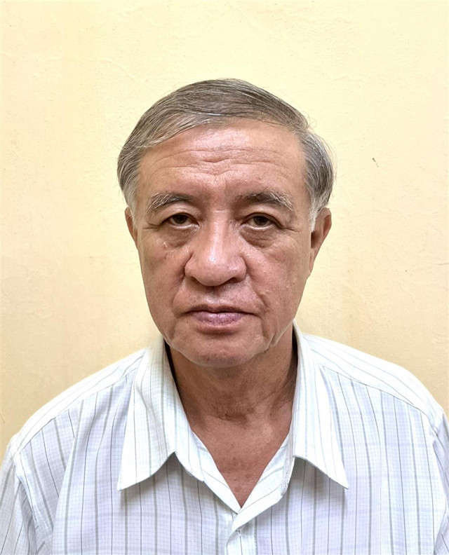 Bắt cựu Phó Chủ tịch thường trực tỉnh Bình Thuận và loạt cán bộ tỉnh này Bat cuu Pho Chu tich thuong truc tinh Binh Thuan va loat can bo tinh nay