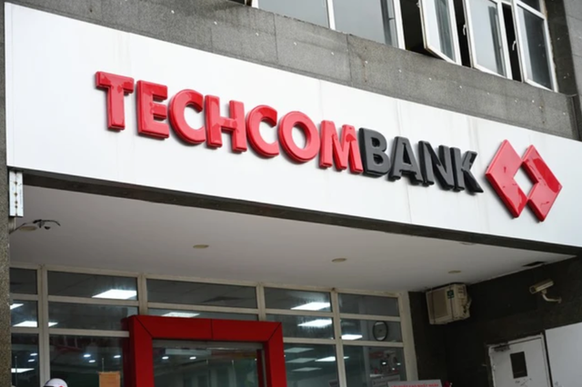 Techcombank lợi nhuận quý 1 tăng 38%, cổ phiếu được định giá 50.300 đồng Techcombank loi nhuan quy 1 tang 38%, co phieu duoc dinh gia 50.300 dong
