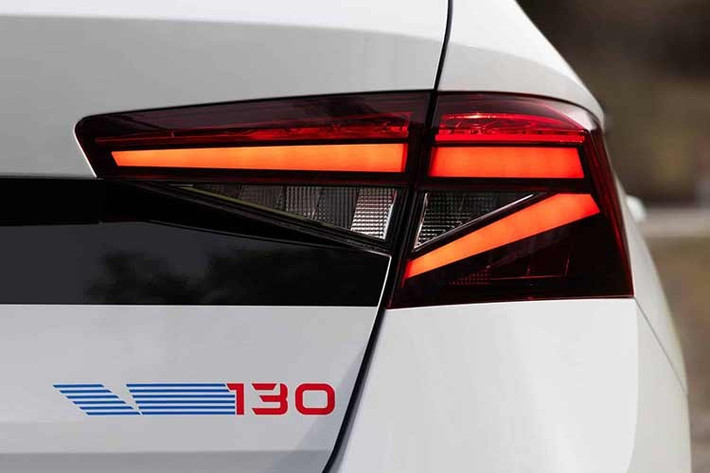 Fabia RS Rally2 ban đầu được giới thiệu vào năm 2022 và đã nhận được một số nâng cấp vào năm 2025. Chiếc xe đua của Škoda được trang bị động cơ turbo 1.6 lít với công suất 290 mã lực, hệ dẫn động 4 bánh kết hợp hộp số tuần tự 5 cấp, có vi sai phía trước và phía sau để kiểm soát lực kéo.