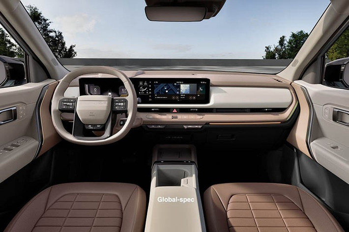 Về vận hành, Seltos mới vẫn duy trì ba tùy chọn động cơ quen thuộc: động cơ xăng 1.5L hút khí tự nhiên (115 mã lực, 144 Nm), động cơ tăng áp 1.5L (160 mã lực, 253 Nm) và động cơ diesel 1.5L (116 mã lực, 250 Nm). Các tùy chọn hộp số gồm số sàn, iMT, hộp số tự động vô cấp IVT hoặc hộp số tự động 6 cấp. Ở một số thị trường quốc tế, xe sẽ có thêm tùy chọn dẫn động 4 bánh và phiên bản hybrid 1.6L.