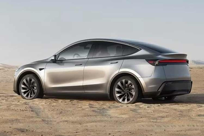 Tuy nhiên, Tesla đã quyết định không làm vậy, và hãng đã ra mắt Model Y bảy chỗ ngồi như một tùy chọn cho Model Y thông thường tại Mỹ. Phiên bản 7 chỗ của Model Y chỉ là tùy chọn bổ sung cho phiên bản Premium AWD, với giá thêm 2.500 đô la.