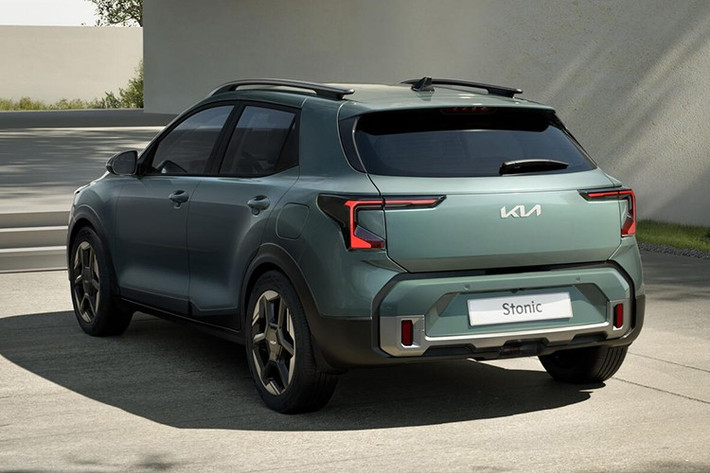 Xe sử dụng hệ dẫn động cầu trước, đi kèm hộp số sàn 6 cấp hoặc hộp số ly hợp kép 7 cấp. Chưa có tùy chọn hộp số vô cấp CVT.