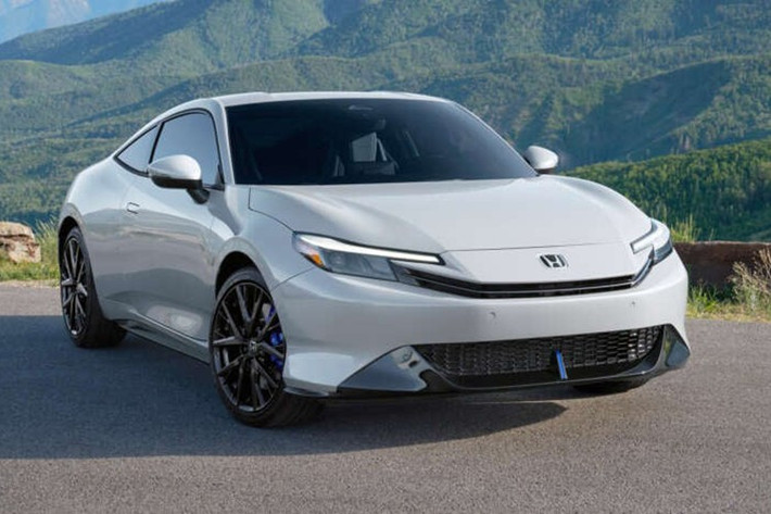 Động thái này làm dấy lên tin đồn về việc Prelude sẽ được phân phối tại Việt Nam trong thời gian tới. Đây được xem là bước đi hợp lý của Honda, đặc biệt sau khi hãng thông báo ngừng nhận đặt hàng Civic Type R - mẫu xe hiệu suất cao vốn giữ vai trò biểu tượng trong dải sản phẩm của mình.