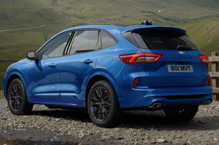 Về thiết kế, Ford Kuga 2026 không thay đổi so với bản facelift 2024. Các phiên bản như ST-Line thể thao và Active địa hình vẫn duy trì ngoại hình đặc trưng, với các chi tiết trang trí riêng biệt như bodykit, ốp gầm và nẹp hông giả nhôm.