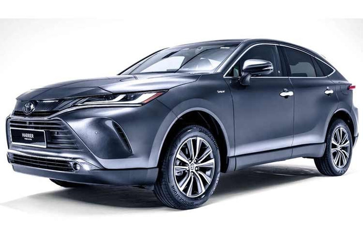 Toyota Harrier 2.5 HEV 2026 mới sử dụng động cơ xăng A25A-FXS Dynamic Force dung tích 2.487 cc, cho công suất 178 PS tại 5.700 vòng/phút và mô-men xoắn 221 Nm trong dải 3.600–5.200 vòng/phút.