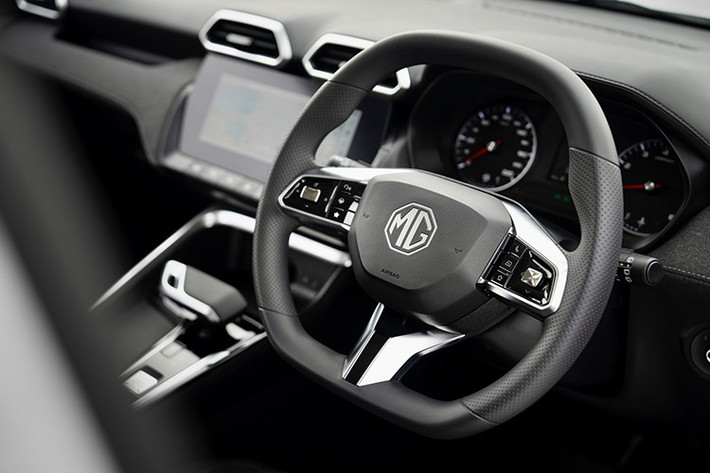 MG cũng tự hào về khả năng tiết kiệm nhiên liệu trên mẫu xe SUV Vibe phiên bản 2026 này nhờ bộ tăng áp biến thiên hình học, thiết kế nhẹ và kỹ thuật ma sát thấp.