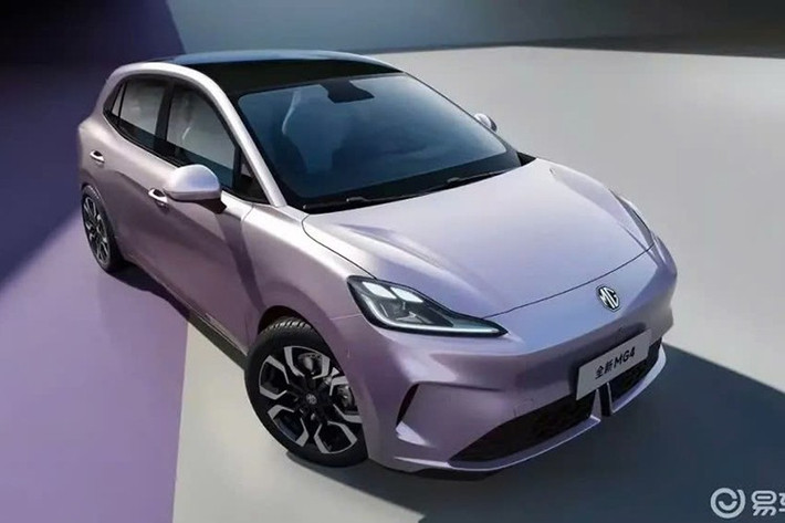 Cuối cùng là hỗ trợ lái cấp độ 2, hệ thống treo MacPherson phía trước và hệ thống treo liên kết đa điểm phía sau. MG4 2026 sẽ bắt đầu nhận đặt cọc từ ngày 5/8 và chính thức ra mắt vào ngày 5/9. Giá bán của mẫu xe điện này ở thị trường Trung Quốc hiện vẫn chưa được công bố. Trong khi đó, thế hệ cũ này có giá lên đến 948 triệu đồng ở thị trường Việt Nam.