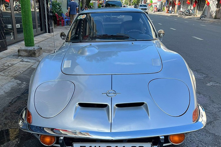 Trong giai đoạn 1968-1973, tổng cộng 103.463 chiếc đã được bán ra, bao gồm vài trăm chiếc đầu tiên được lắp ráp thủ công vào năm 1968 và các mẫu xe 1968-1970 với động cơ 1.1 lít, tổng cộng 3.573 chiếc. Trong số những chiếc GT đời sau, 10.760 chiếc là phiên bản GT/J giá rẻ hơn.