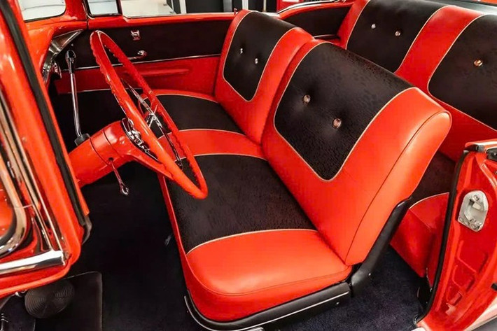 Những đoạn hình ảnh về chiếc xe đơn giản nhưng có lẽ mang ý nghĩa sâu sắc hơn, điều đã khiến quảng cáo của đại lý này bùng nổ trên mạng và lan truyền mạnh mẽ.