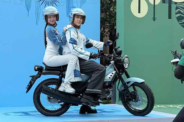 Yamaha PG-1 ABS 2025 mứoi ra mắt Việt Nam thực chất là phiên bản nâng cấp nhẹ của mẫu xe máy này, bổ sung thêm trang bị thay vì là thế hệ hoàn toàn mới. Dựa vào xe đã ra mắt tại Thái Lan hồi tháng 7/2025