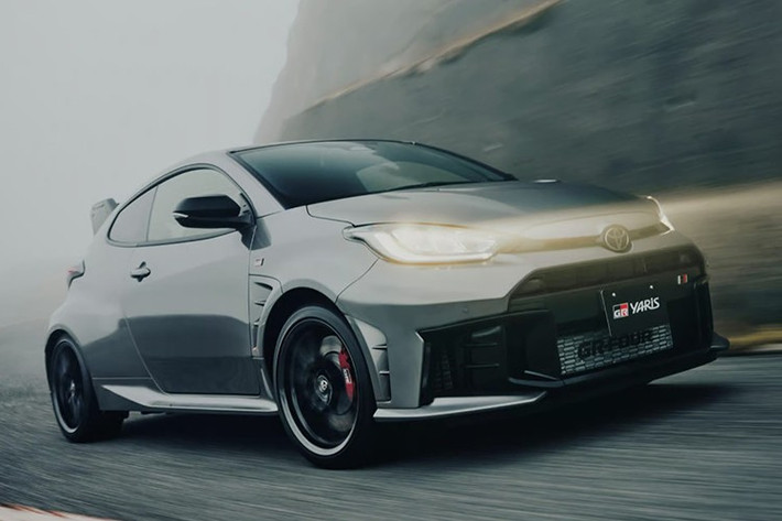 Toyota Gazoo Racing vừa giới thiệu gói nâng cấp Aero Performance Package dành cho GR Yaris, mẫu hot hatch lấy cảm hứng từ đường đua. Đây là gói trang bị được phát triển cùng các tay đua chuyên nghiệp, tập trung tối ưu hiệu suất khí động học và khả năng làm mát.