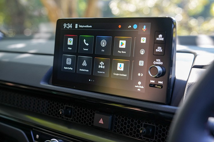 Điểm đặc biệt: toàn bộ cấu hình sử dụng hệ truyền động hybrid e:HEV, động cơ xăng 1.5 Turbo và tùy chọn 7 chỗ đã bị loại bỏ, thay vào đó là bản 5 chỗ với lựa chọn dẫn động cầu trước hoặc 4 bánh toàn thời gian.