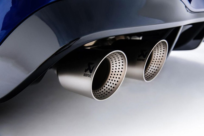 Đồng thời Volkswagen cũng sẽ sử dụng bộ vi sai cầu sau từ RS3, khiến Golf R trở thành chiếc xe nhanh nhất của Volkswagen tại Nürburgring. Hiện tại, kỷ lục tốc độ thuộc về Golf GTI Edition 50 với thành tích hơn 7,46 phút.