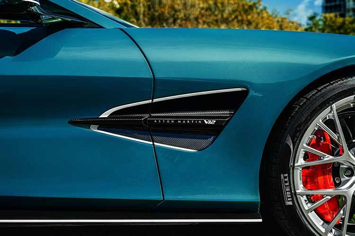 Chiếc xe này ra đời nhằm mục đích gây quỹ cho tổ chức trẻ em và giáo dục Naples, một tổ chức hoạt động với mục tiêu “cải thiện đời sống thể chất, tinh thần và giáo dục của trẻ em có hoàn cảnh khó khăn và gặp rủi ro”. Vì vậy, nó dự kiến ​​sẽ được bán đấu giá tại phiên đấu giá lễ hội rượu vang mùa đông Naples năm 2026, khai mạc vào cuối tuần này tại Quận Collier, Florida.