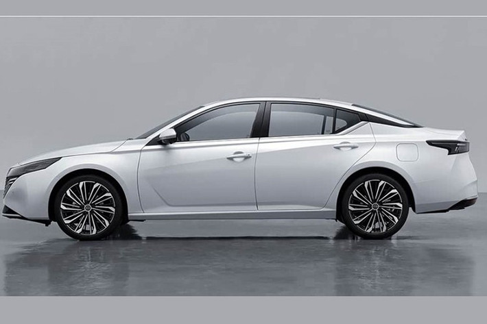 Mẫu sedan hạng D này hiện đang chuẩn bị cho đợt nâng cấp giữa vòng đời ở thị trường tỷ dân. Mặc dù Dongfeng Nissan chưa chính thức xác nhận bản nâng cấp của Teana nhưng hình ảnh của xe đã xuất hiện trên trang web của Bộ Công nghiệp và Công nghệ Thông tin Trung Quốc. Những hình ảnh này đã hé lộ khá rõ diện mạo sắp tới của Teana mới.