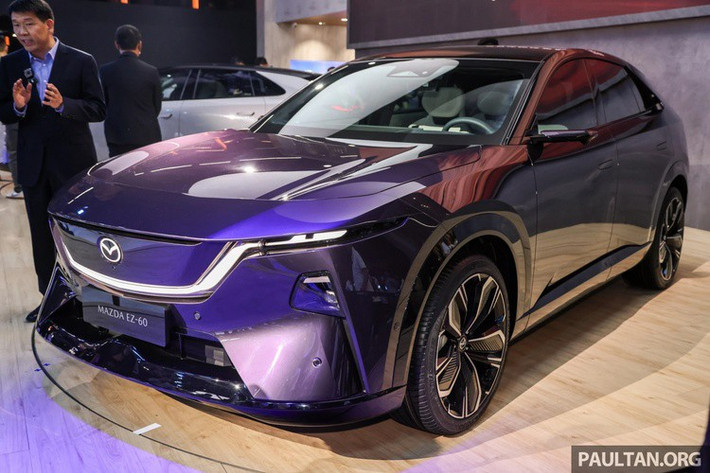 Tại Trung Quốc, Mazda EZ-60 dự kiến có giá khởi điểm từ 161.800 NDT (tương đương hơn 591 triệu đồng). Tuy nhiên, giá bán tại các thị trường quốc tế có thể chênh lệch tùy theo chính sách thuế và cấu hình trang bị.