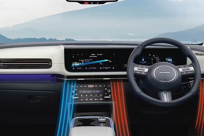 Về mặt kỹ thuật, Hyundai được cho là đang phát triển một phiên bản hybrid cho Creta, kết hợp động cơ xăng 1.5L với mô-tơ điện và pin dung lượng lớn. Đây sẽ là bước tiến quan trọng, trong bối cảnh Creta hiện tại vẫn đang dẫn đầu phân khúc với các lựa chọn động cơ xăng, dầu và tăng áp.