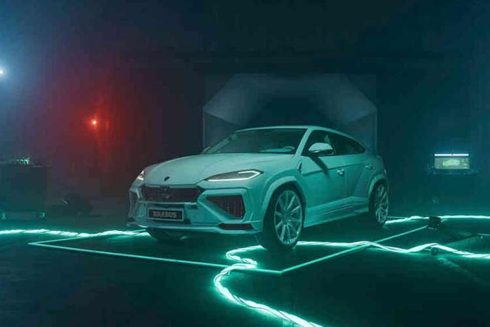 Brabus được biết đến là hãng chuyên độ các mẫu xe của Mercedes-Benz và Porsche, nay hãng đã phá vỡ truyền thống khi lần đầu tiên thực hiện gói độ trên siêu SUV Lamborghini. Đối với Brabus, dự án độ Urus Performance này đánh dấu kỷ nguyên “hyper-SUV” mới của hãng.