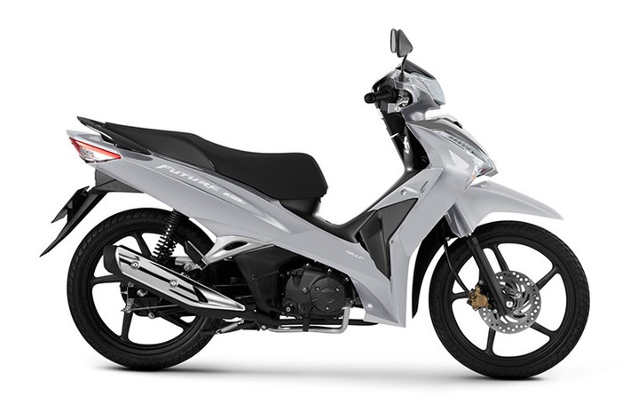 Ngoài ra, Honda Future 125 FI 2026 tại Việt Nam cũng được giới thiệu ba màu xe mới cùng phối màu chi tiết ốp khe gió/ cánh gió trên 2 phiên bản Đặc biệt & phiên bản Cao cấp mang đến hình ảnh trẻ trung, hiện đại và thu hút hơn.