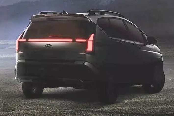 Hyundai Stargazer facelift 2026 cũng sẽ được trang bị tay vịn và cài đặt có thể điều chỉnh, những chiếc ghế này cũng giúp người dùng dễ dàng ra vào hàng ghế thứ ba hơn.