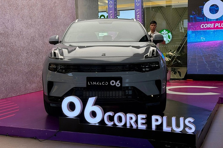 Việc ra mắt mẫu xe này giúp Lynk &amp; Co tiếp tục mở rộng dải sản phẩm tại thị trường Việt Nam, đồng thời thể hiện nỗ lực bản địa hóa sản phẩm để phù hợp hơn với nhu cầu tiêu dùng nội địa.