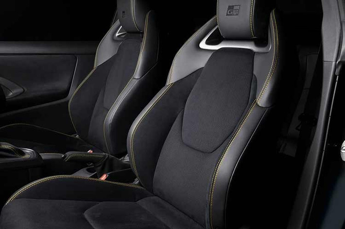 Toyota không công bố thay đổi về động cơ cho bản Morizo RR. Nhiều nguồn vẫn cho rằng xe dùng động cơ 1.6L 3 xi-lanh tăng áp giống bản tiêu chuẩn, với công suất khoảng 276 mã lực.