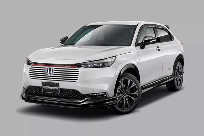 Gói nâng cấp mới của Mugen được phát triển dựa trên bộ phụ kiện từng giới thiệu cho Honda Vezel từ năm 2021, nhưng đã được tinh chỉnh để phù hợp với thiết kế của bản facelift thế hệ mới.