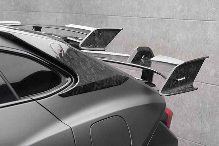 Có tổng cộng 7 chiếc Launch Edition được lên kế hoạch thực hiện. Vẻ ngoài của Venatus SE gây tranh cãi, nhưng con số hiệu suất có thể khiến một số người bỏ qua phong cách thiết kế.