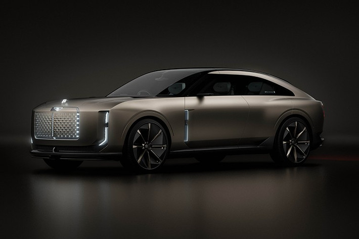 Xe có thể chạm ngưỡng 1.139 mã lực trên các phiên bản cao cấp nhất, đưa mẫu xe này trở thành một trong những chiếc SUV thuần điện mạnh mẽ nhất thế giới khi chính thức ra mắt.