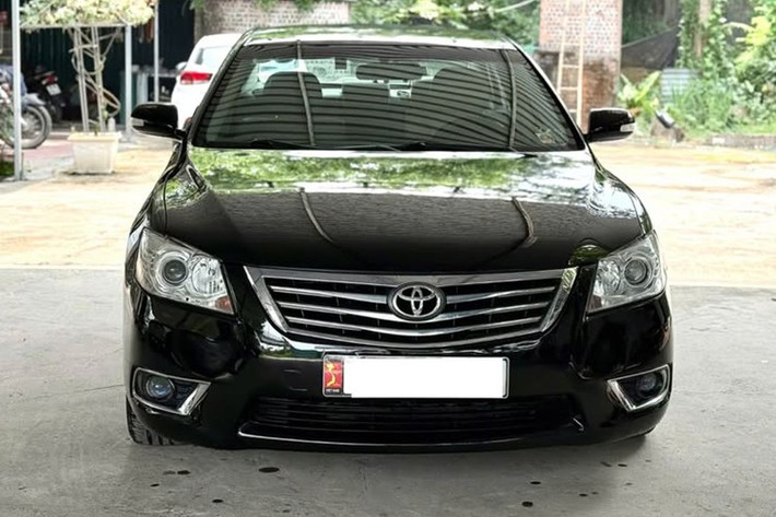 Việc xác định rõ nhu cầu, kiểm tra kỹ tình trạng xe và tham khảo ý kiến từ những người có kinh nghiệm mua bán xe sẽ giúp hạn chế rủi ro. Cuối cùng, yếu tố quan trọng vẫn nằm ở sự hợp lý giữa giá xe Toyota Camry 2010 so với chất lượng thực tế mà chiếc xe mang lại.