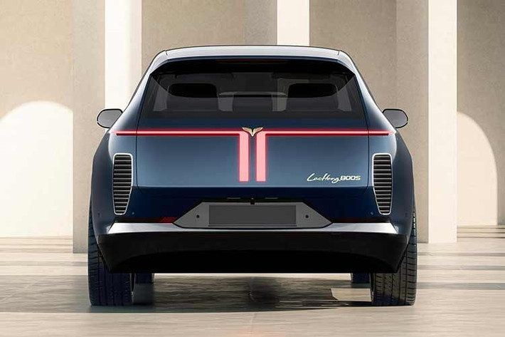 Theo kế hoạch, mẫu xe SUV hạng sang Lạc Hồng 800S và và sedan siêu sang 900S sẽ chính thức được bán ra thị trường trong năm 2027, mức giá của hai mẫu xe này hiện vẫn chưa được công bố.