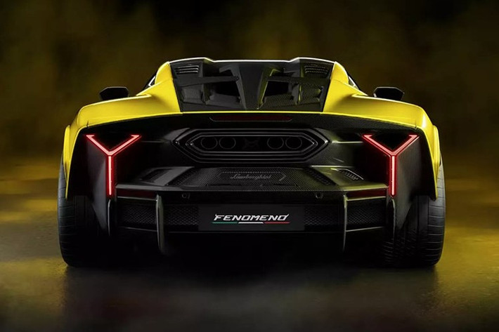 Lamborghini Fenomeno là mẫu siêu xe mới nhất thuộc dòng sản phẩm “few-off” của thương hiệu "bò tót" đến từ Ý, nó được đánh giá sở hữu thiết kế cực đoan, hiệu suất vượt trội và số lượng sản xuất giới hạn chỉ 29 chiếc.