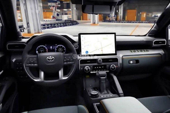 Thứ ba là sự xuất hiện của mẫu Mini Land Cruiser/FJ Cruiser. Khi mẫu SUV địa hình cỡ nhỏ này được tung ra thị trường, Toyota sẽ phải tính toán lại vị trí của Fortuner trong dải sản phẩm.