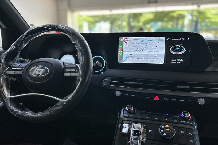 Gói 3 là ưu đãi lãi suất vay mua xe. Với gói này, khách hàng sẽ được trả góp với lãi suất chỉ từ 0% trong 12 tháng và tặng thêm các quà tặng khác giá trị lên tới 130 triệu đồng. Với mức 220 triệu đồng, Hyundai Palisade hiện là một trong những mẫu xe phổ thông có mức khuyến mãi cao nhất tại thị trường Việt Nam. Ưu đãi này có thể sẽ giúp cải thiện doanh số của mẫu SUV cỡ lớn nhà Hyundai trong tháng 10/2025.