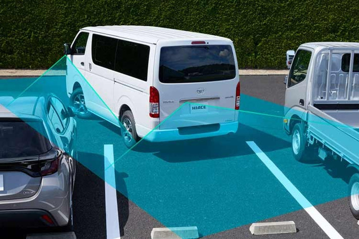 Nhằm đáp ứng tối đa nhu cầu cá nhân hóa, Toyota còn cung cấp hàng loạt gói tùy chỉnh từ Modellista và GR Parts, biến chiếc xe van thuần túy thành những phiên bản chuyên dụng như Overland cho dã ngoại hay Active Cruiser cho thể thao dưới nước.