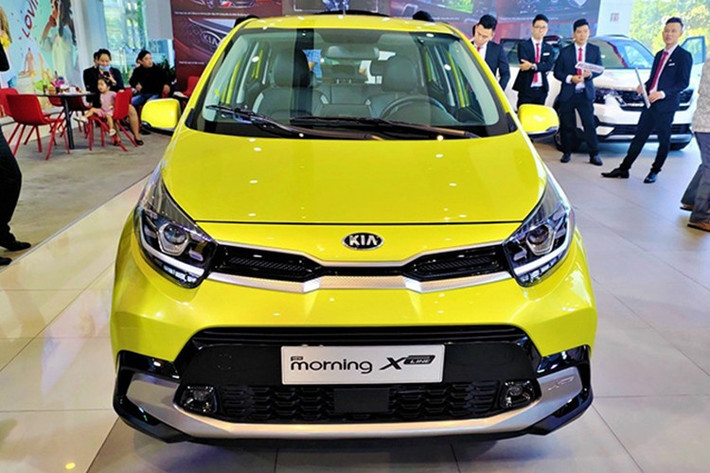 Biến động lớn nhất trên danh sách ôtô ế ẩm nhất Việt Nam tháng 5/2025 có lẽ là màn leo top khó quên của KIA Morning khi doanh số chỉ đạt 4 chiếc, giảm tới 91.1% theo tháng. Từng là "ngôi sao" xe hạng A với doanh số nghìn đơn mỗi tháng, pha trượt dài của Morning đang phản ánh tình trạng khó khăn của nhóm xe gầm thấp tại thị trường ôtô Việt Nam hiện nay.