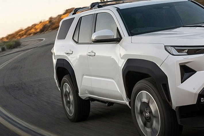 Dù chưa có thông tin chính thức, Fortuner mới nhiều khả năng vẫn sử dụng nền tảng khung gầm IMV hiện tại, tương tự Hilux. Điều đó đồng nghĩa với việc chiều dài cơ sở sẽ không thay đổi nhiều, giúp duy trì khả năng vận hành quen thuộc và khoảng sáng gầm lớn.