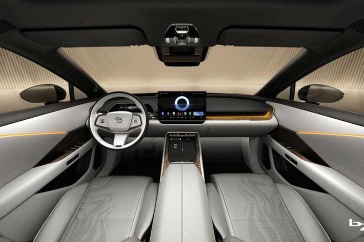 Những khách hàng khó tính nhất cũng sẽ được chiều lòng bởi hệ thống âm thanh Yamaha cao cấp, bàn làm việc phía sau, tủ lạnh mini và hệ thống điều hòa độc lập cho hàng ghế thứ hai. Để tối ưu hóa sự êm ái, xe được trang bị hệ thống treo khí nén hai buồng có khả năng tự động điều chỉnh độ cao và độ cứng dựa trên tính năng "dự đoán thông minh" mặt đường trong thời gian thực.