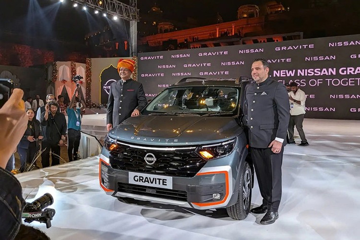 Mới đây, Nissan đã chính thức ra mắt mẫu MPV 7 chỗ hoàn toàn mới mang tên Gravite. Lễ ra mắt này đánh dấu một chương mới của Nissan tại thị trường Ấn Độ và nhấn mạnh cam kết của hãng trong việc mang đến những mẫu xe được thiết kế phù hợp với nhu cầu đa dạng của khách hàng địa phương.